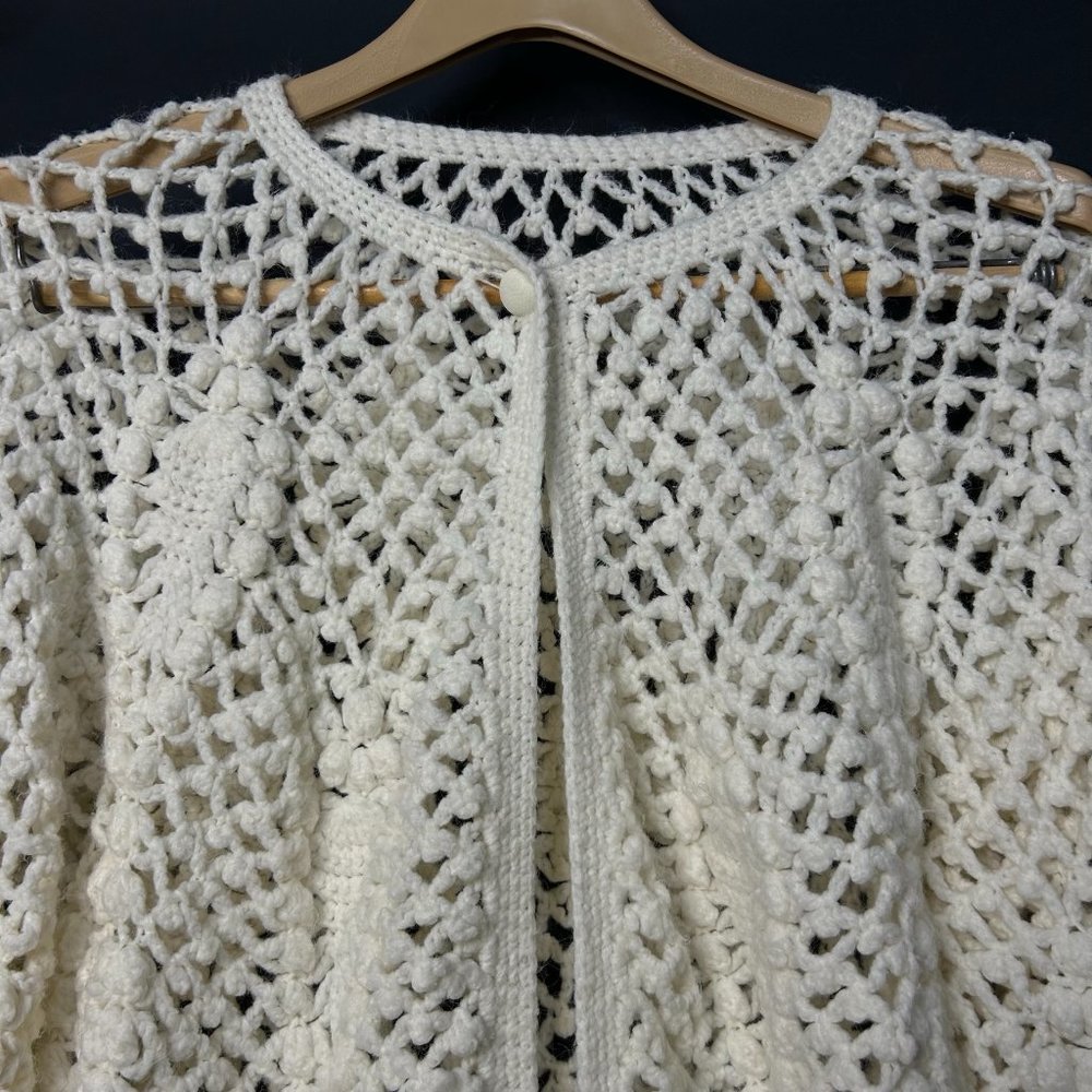 Loose Knit Women's Cardigan White Baggy Size Large Oversized - Picture 2 of 4